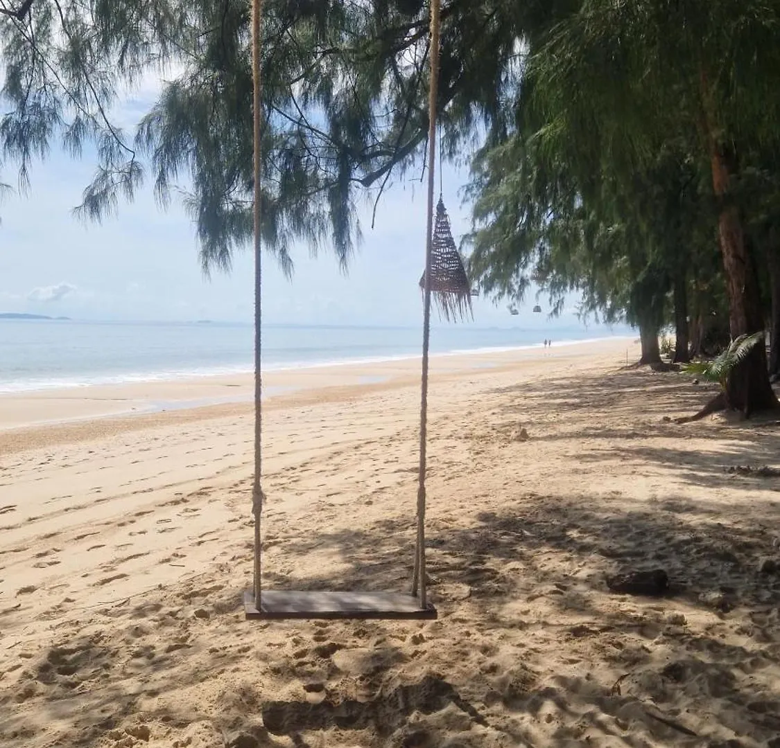Luxury Manao Poolvilla With Seaview Ko Lanta